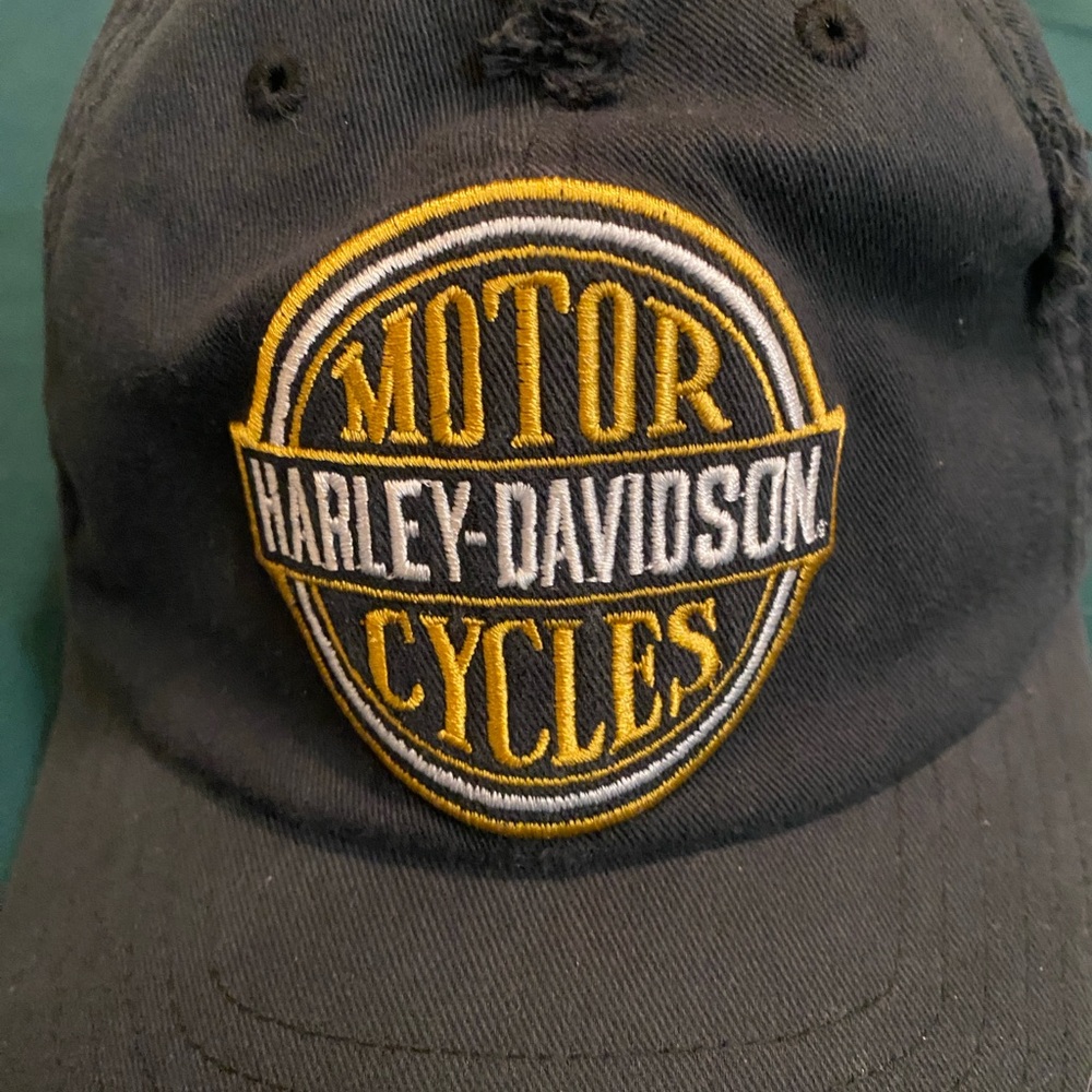 Harley-Davidson Black Cap with Gold Embroidery